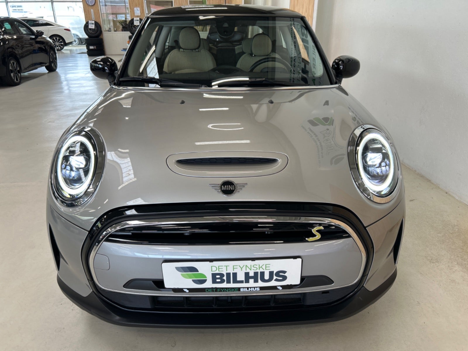 Mini Cooper SE 284ch - 1 ère main - Autonomie 230km - Jantes 16" - Led - Vitual cokpit - Sièges chauffants