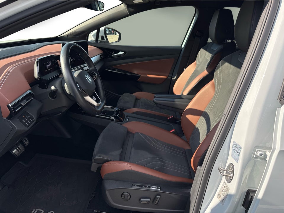 VW ID.4 77 Pro Performance Tech 5d