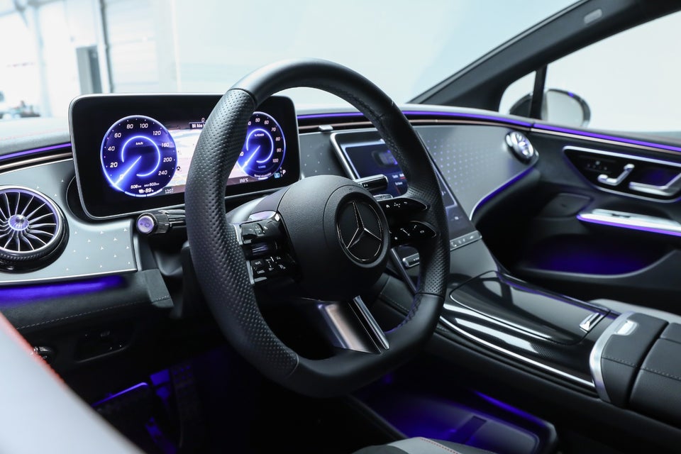 Mercedes EQE350+ AMG Line 4d