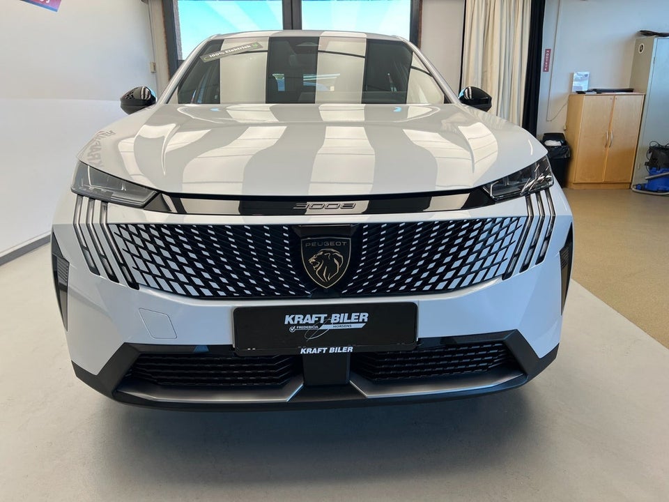 Peugeot e-3008 77 Allure 5d