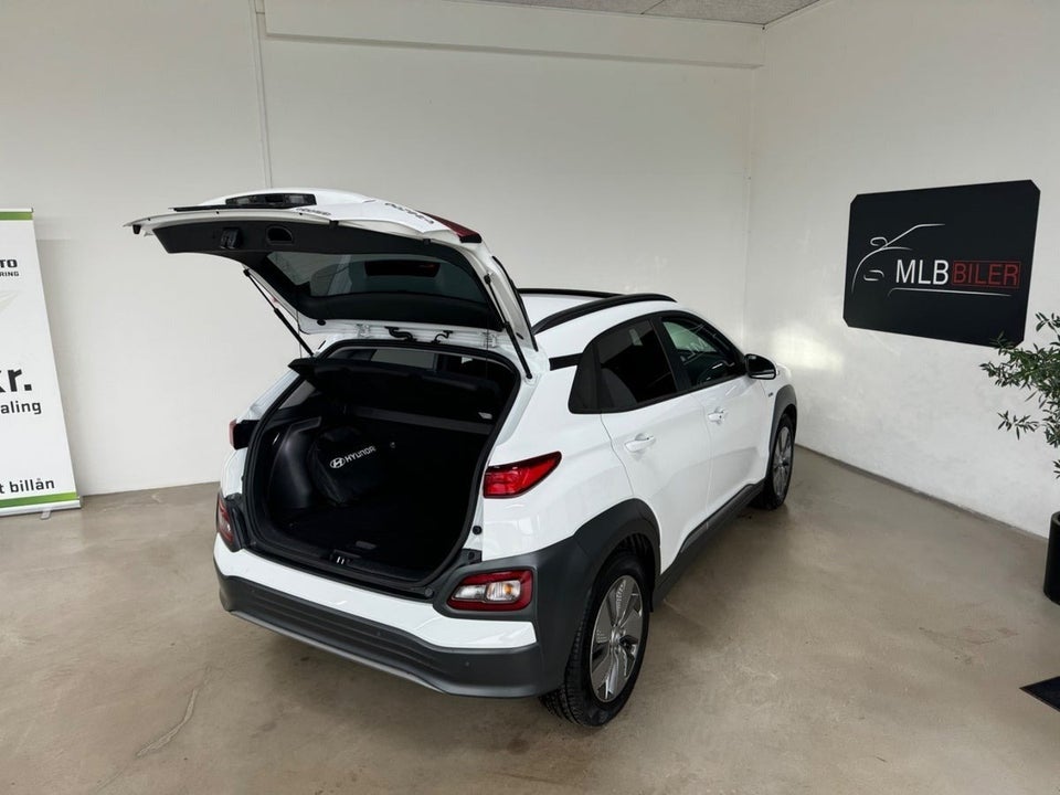 Hyundai Kona 64 EV Premium 5d