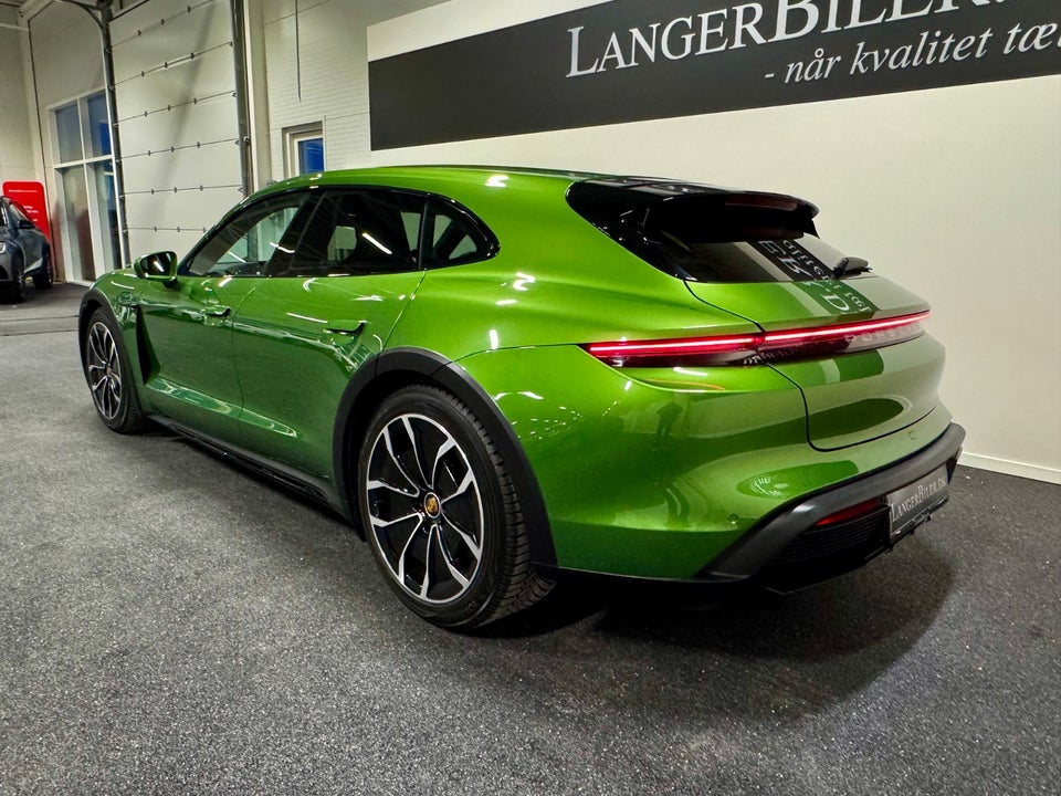 Porsche Taycan 4S Performance+ Cross Turismo 5d