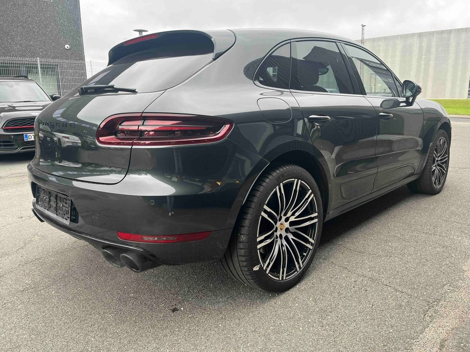 Porsche Macan Turbo 3,6 Performance PDK 5d