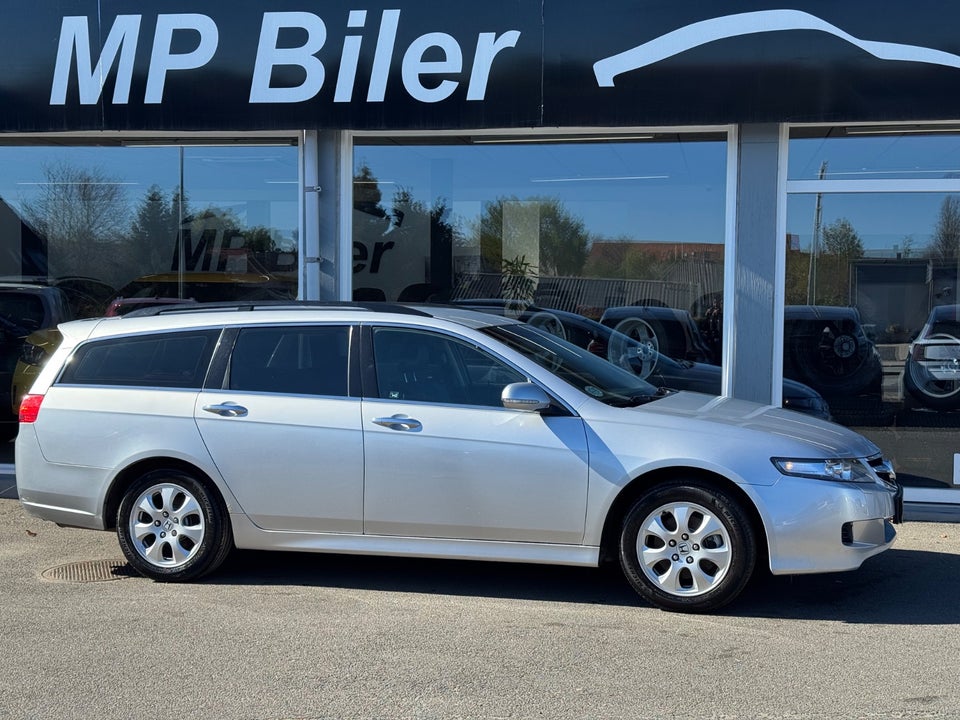 Honda Accord 2,0i Comfort Tourer 5d