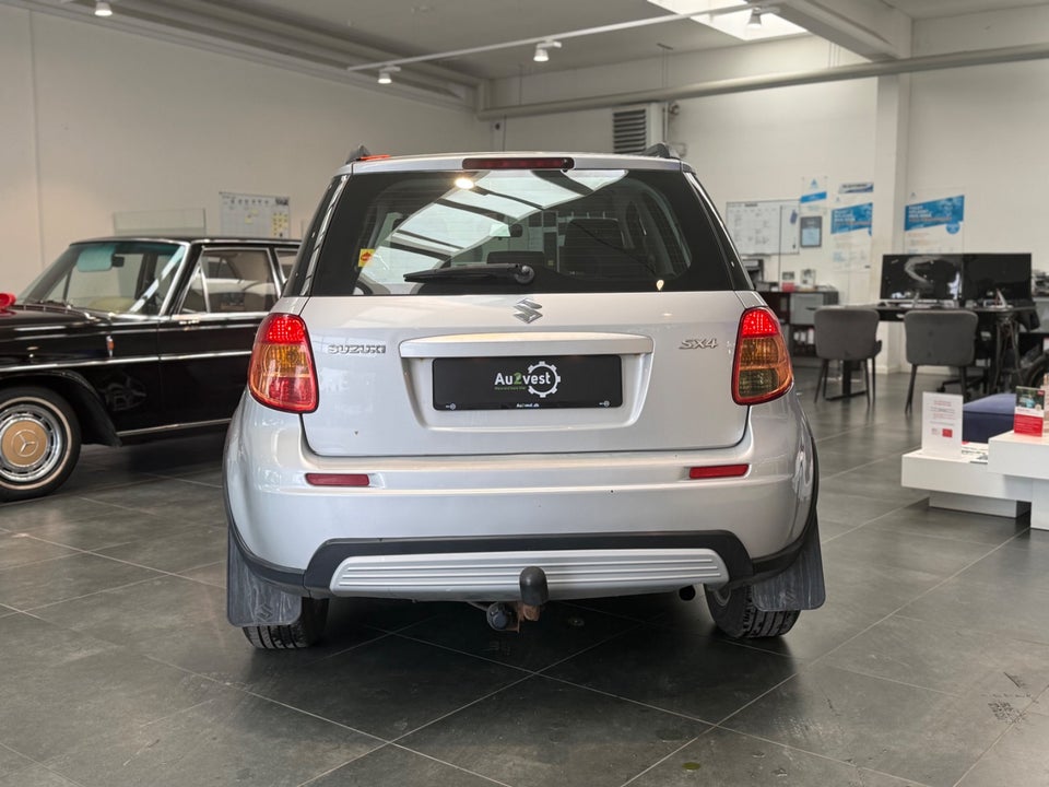 Suzuki SX4 1,6 GL-A 5d
