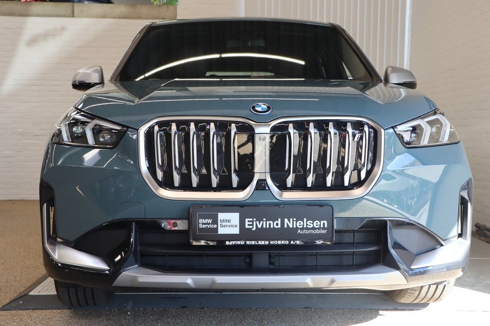 BMW iX1 xDrive30 X-Line 5d