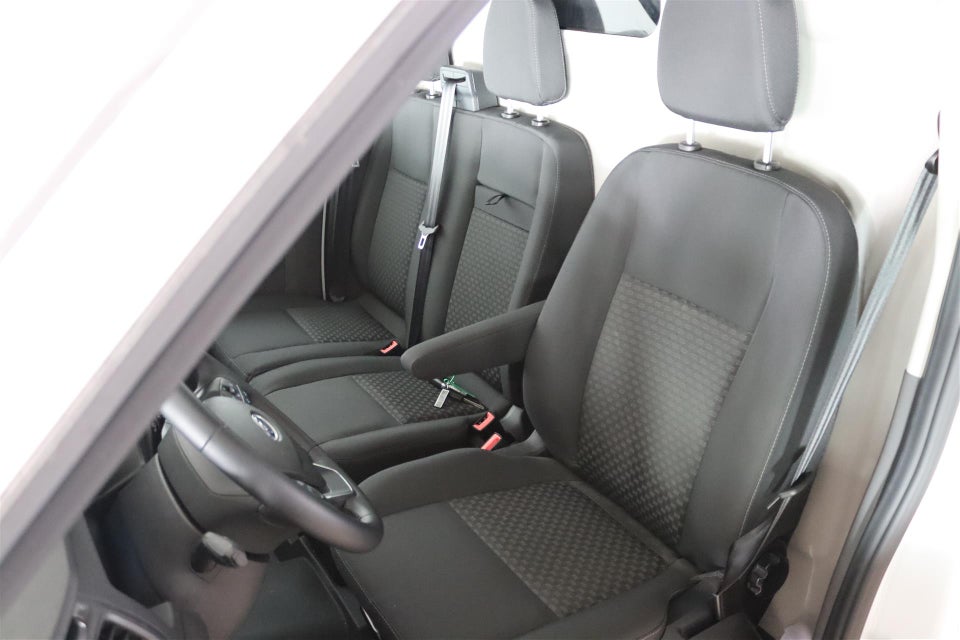 Ford E-Transit 350 L3 Van 68 Trend H2 RWD