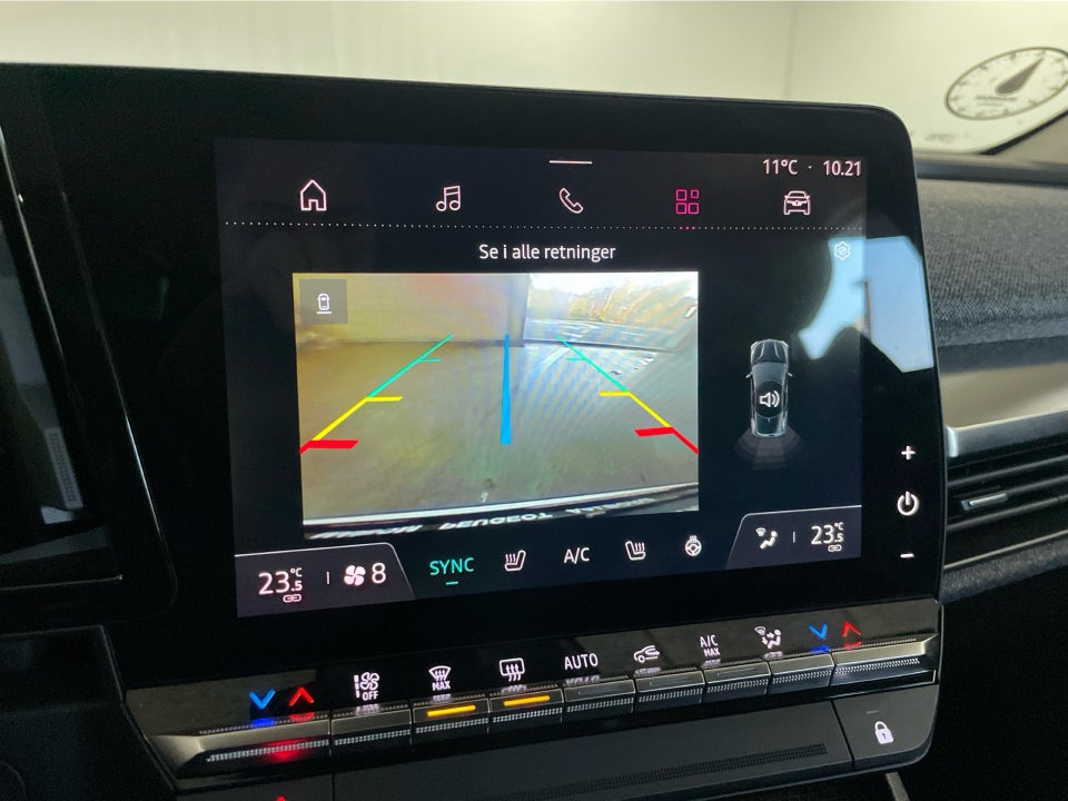 Renault Megane E-Tech 40 Equilibre 5d