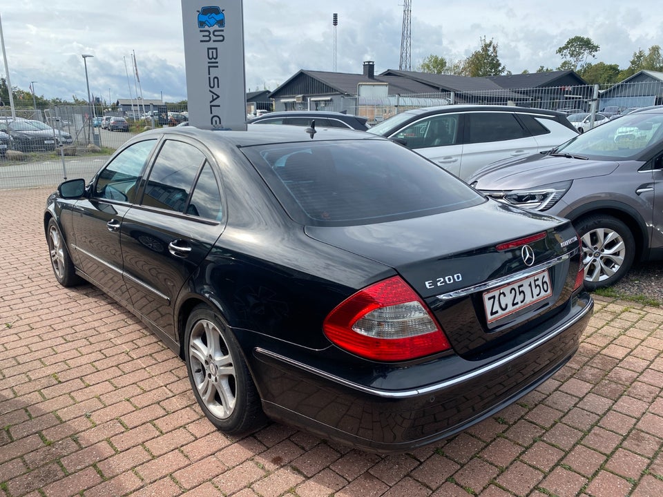 Mercedes E200 1,8 Kompressor Avantgarde aut. 4d