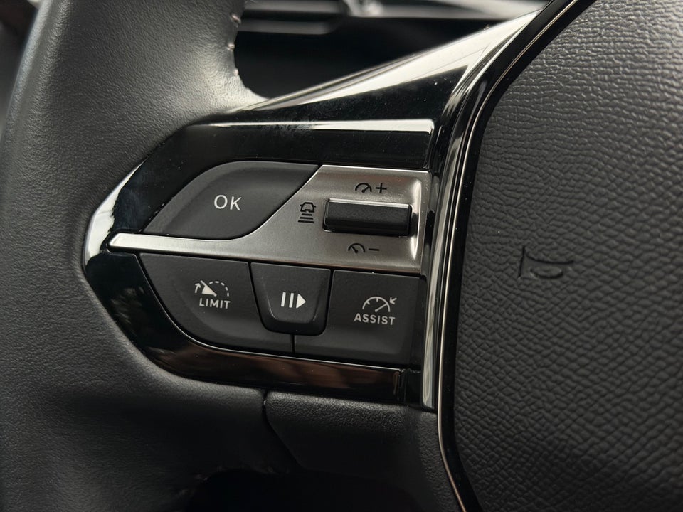 Peugeot 308 1,6 Hybrid Allure Pack EAT8 5d