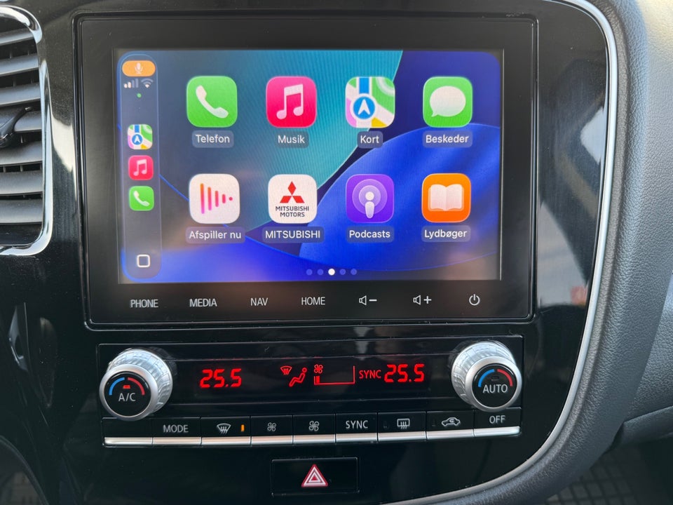 Mitsubishi Outlander 2,4 PHEV Limited CVT 4WD 5d