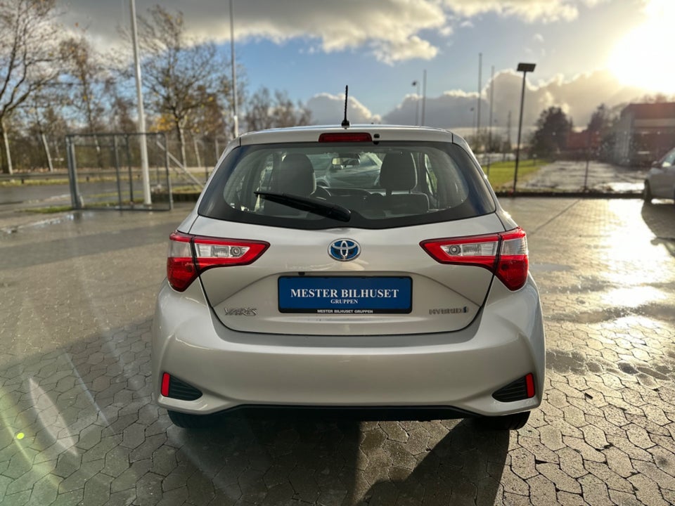 Toyota Yaris 1,5 Hybrid H2 Limited e-CVT 5d