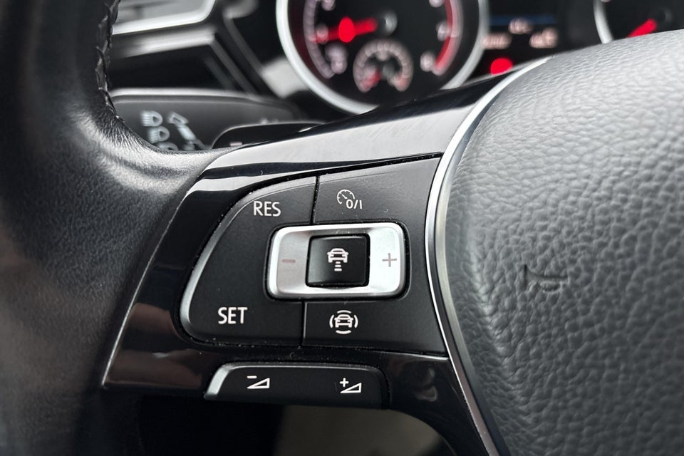 VW Touran 1,5 TSi 150 Highline DSG 7prs 5d