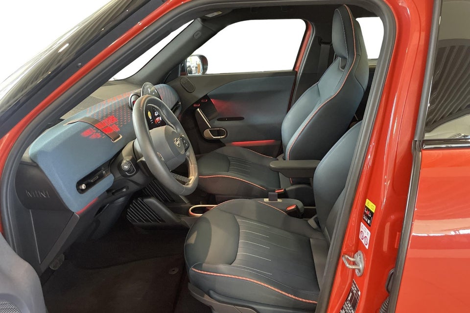 MINI Aceman E Favoured Trim M 5d