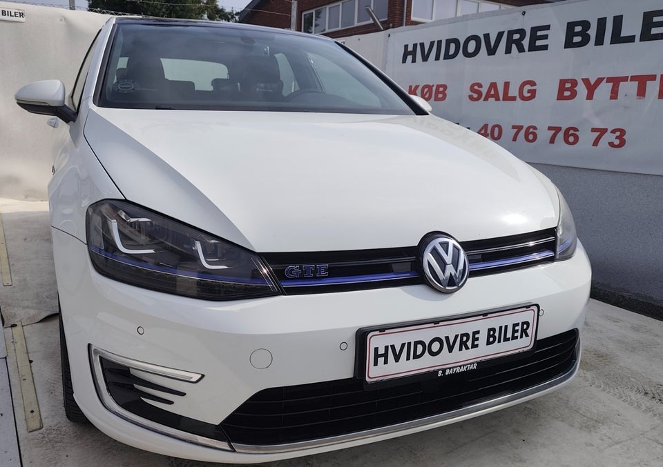 VW Golf VII 1,4 GTE Highline DSG 5d