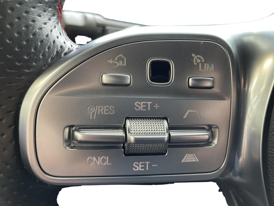 Mercedes EQA250 AMG Line 5d