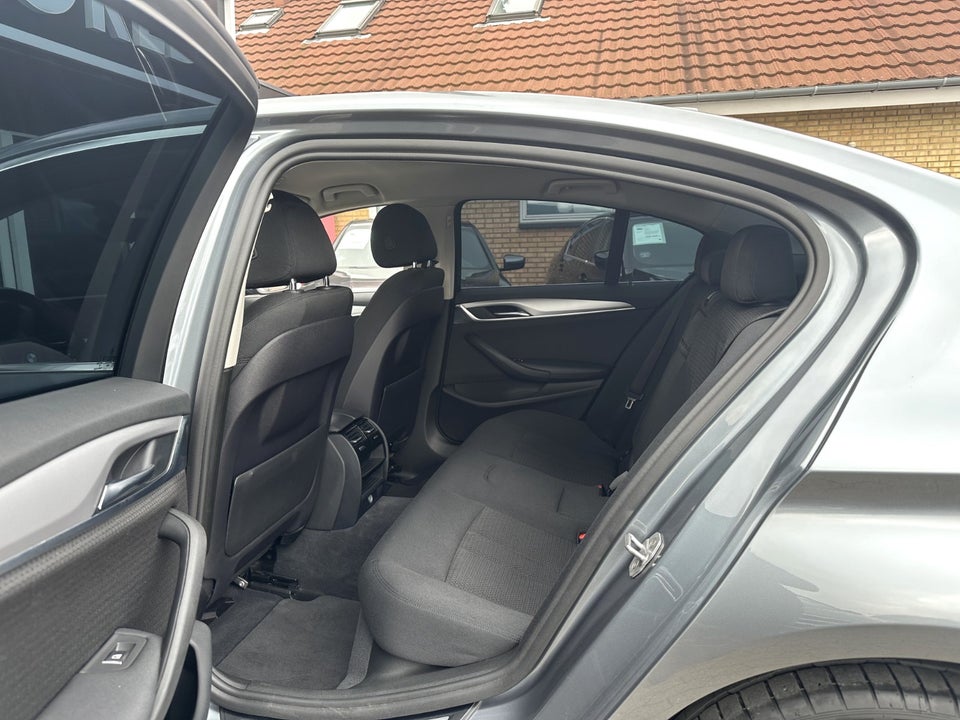 BMW 520i 2,0 aut. 4d