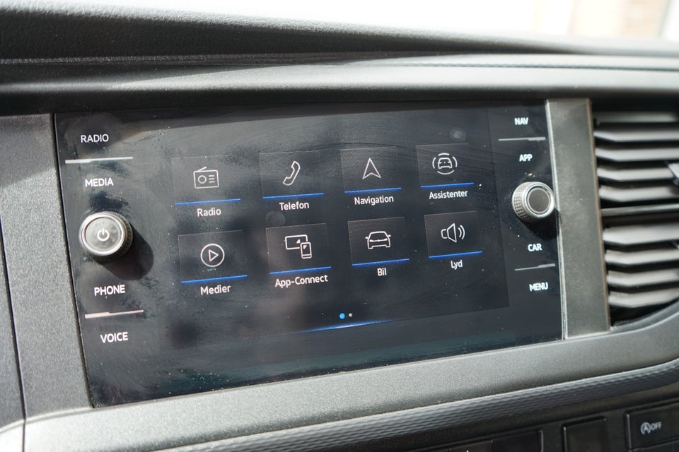 VW Transporter 2,0 TDi 150 Kassevogn DSG lang