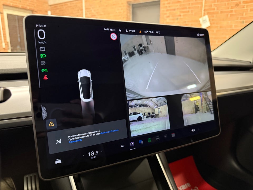 Tesla Model 3 Performance AWD 4d