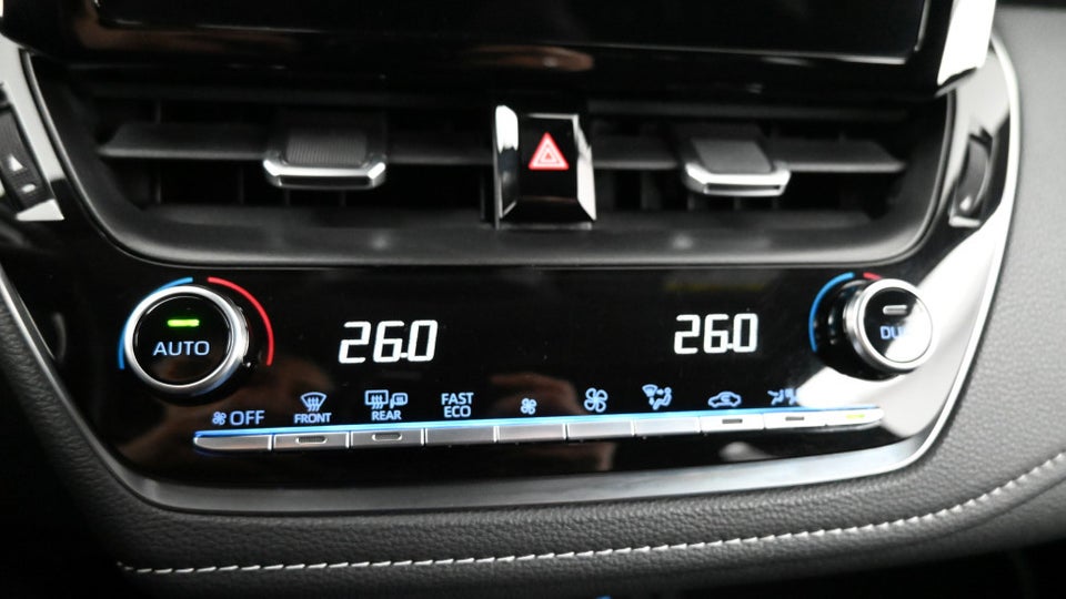 Toyota Corolla 2,0 Hybrid Active Touring Sports MDS 5d