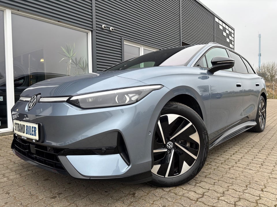 VW ID.7 77 Style Tourer 5d