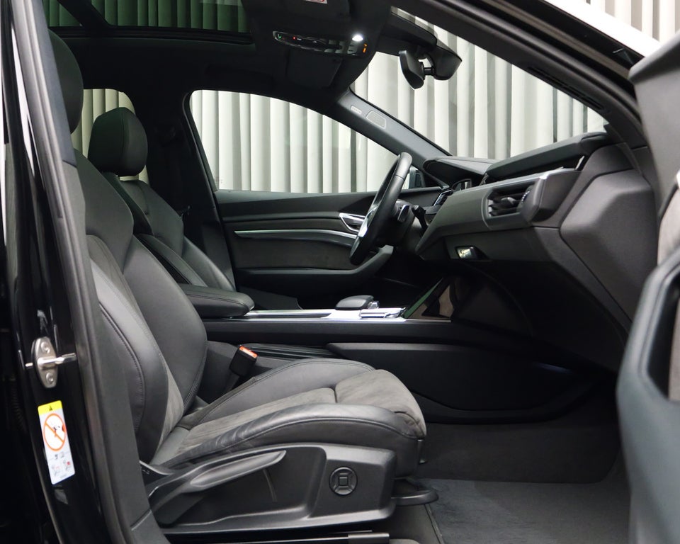 Audi e-tron 50 S-line quattro 5d