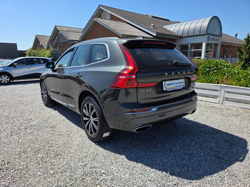 Volvo XC60 2,0 T5 250 Inscription aut. 5d