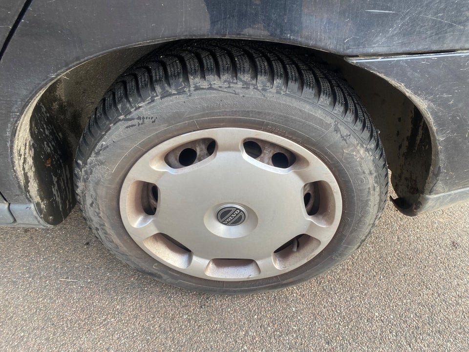 Volvo S60 2,4 140 4d