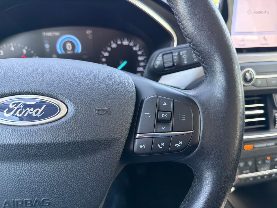 Ford Focus 1,0 EcoBoost Titanium stc. 5d