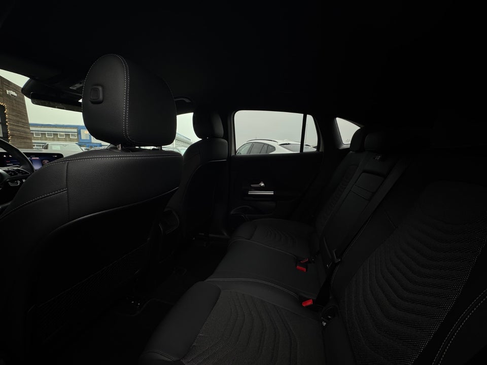 Mercedes EQA250+ Progressive Advance 5d