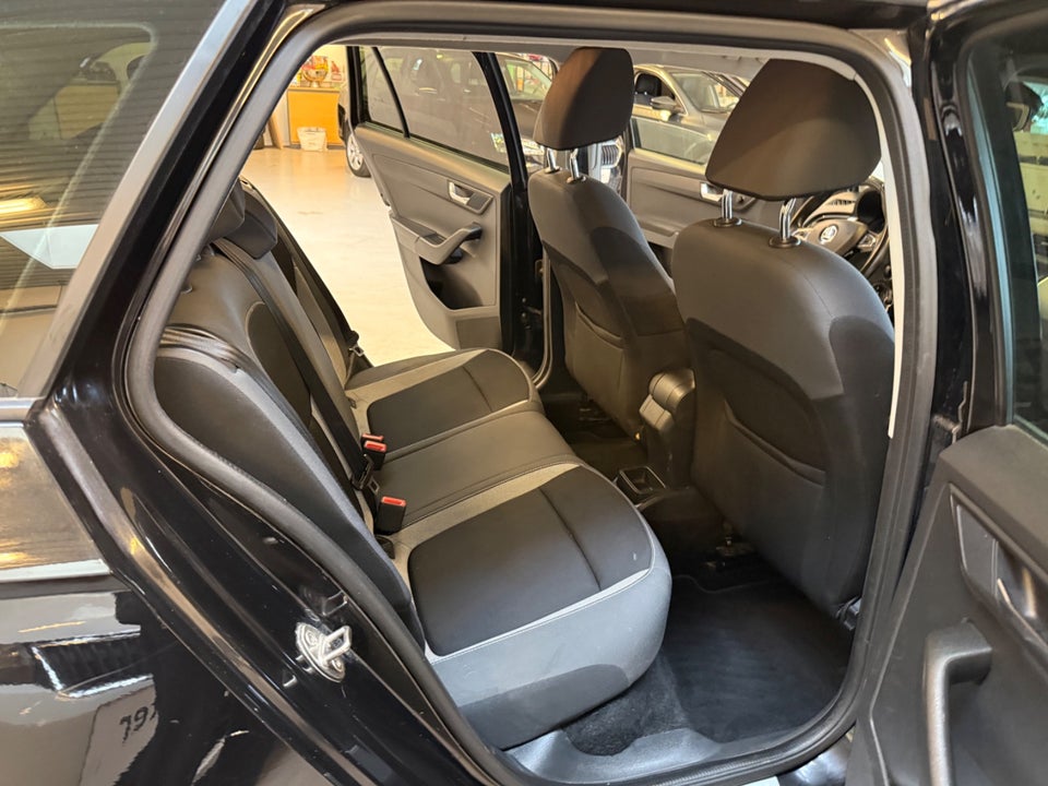 Skoda Fabia 1,0 TSi 110 Ambition Combi 5d