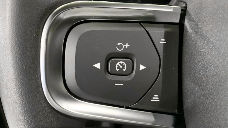 Volvo XC40 P6 ReCharge Core 5d