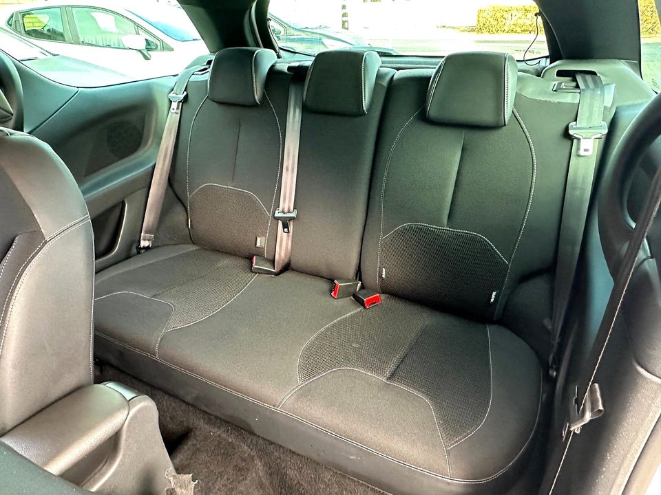 Citroën DS3 1,6 e-HDi 90 Style 3d