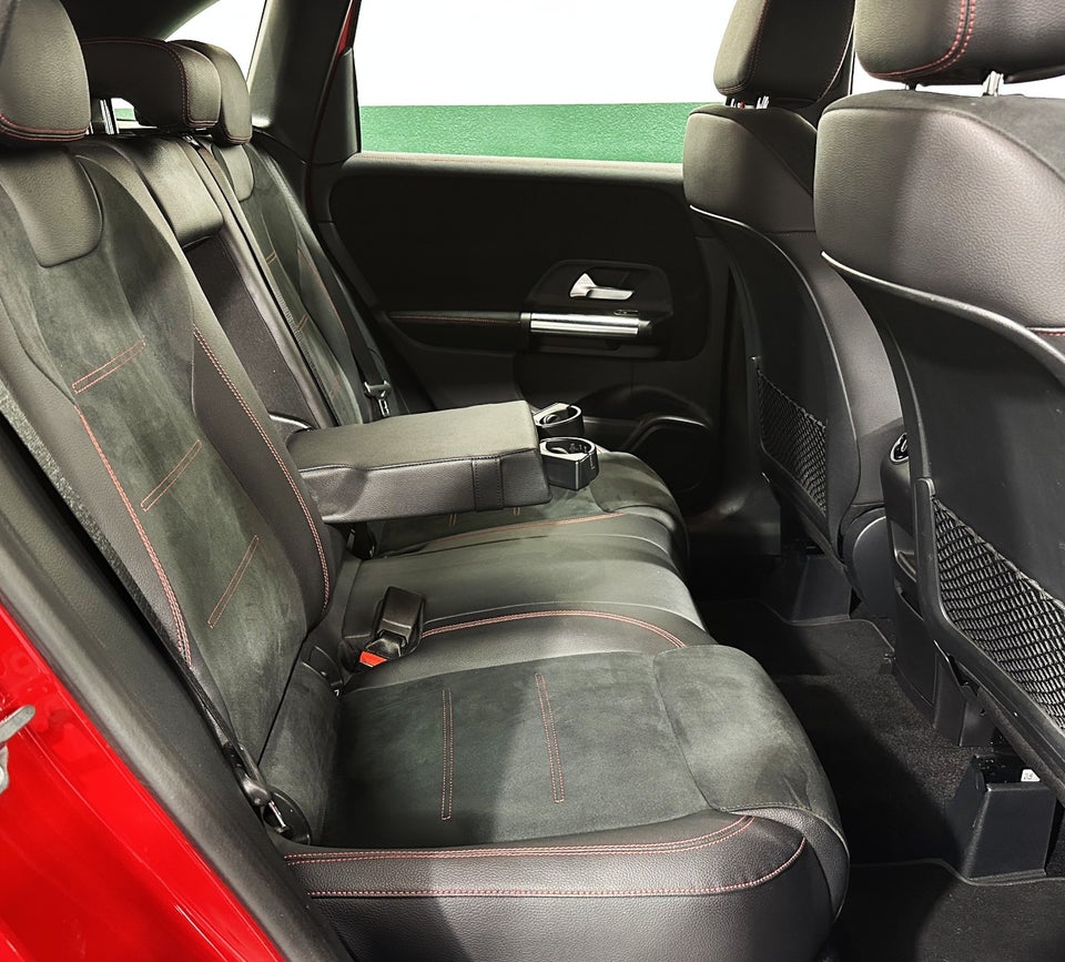 Mercedes B200 1,3 AMG Line aut. 5d