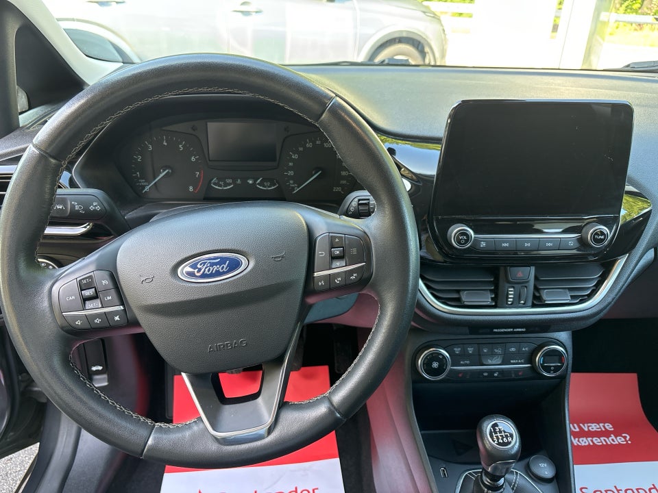 Ford Fiesta 1,0 EcoBoost mHEV Titanium X 5d
