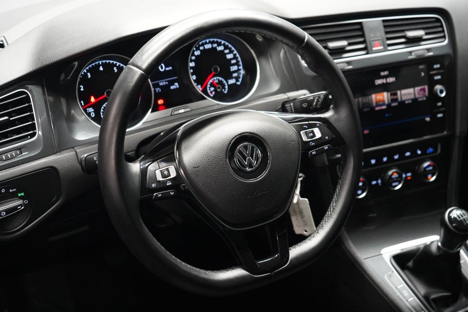 VW Golf VII 1,4 TSi 125 Comfortline 5d
