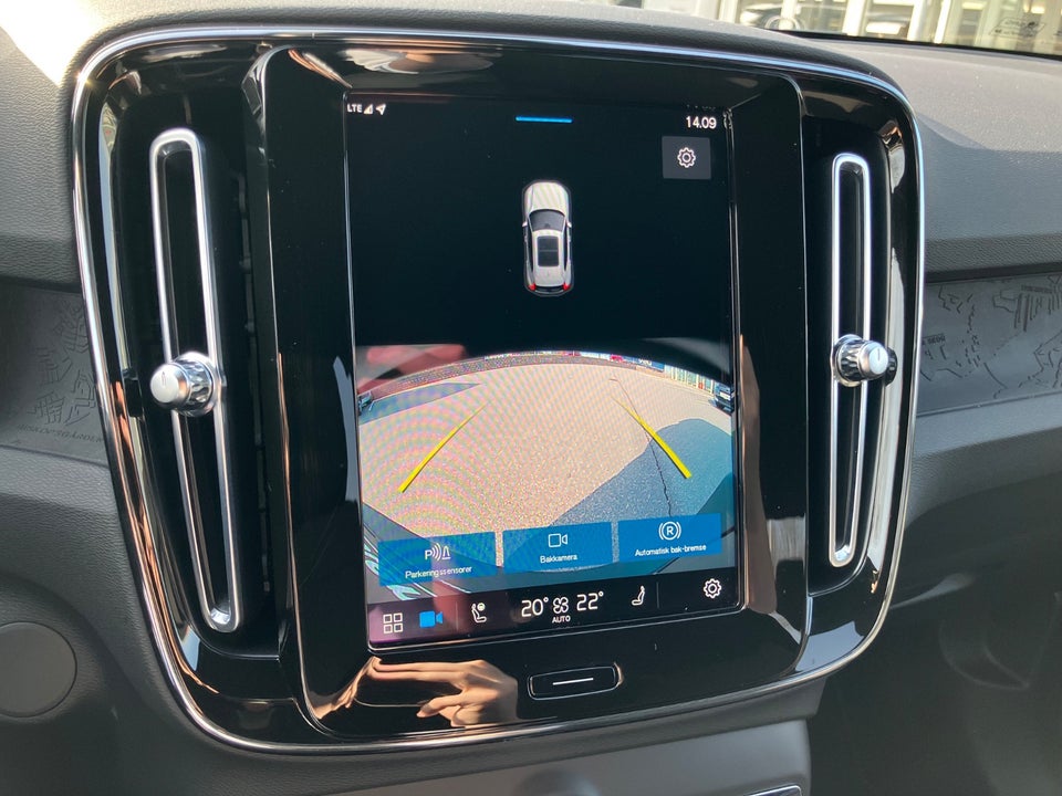 Volvo XC40 P6 ReCharge Core 5d