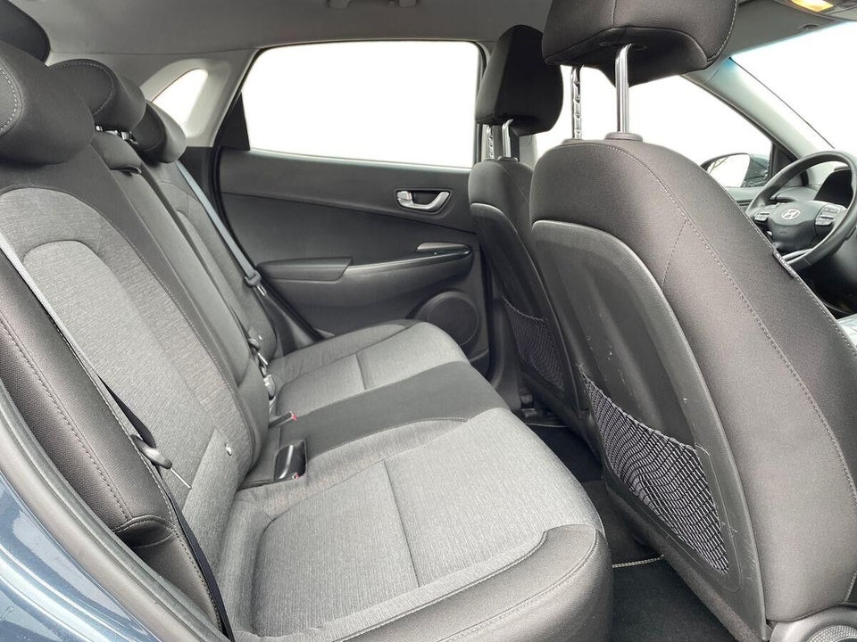 Hyundai Kona 39 EV Select 5d