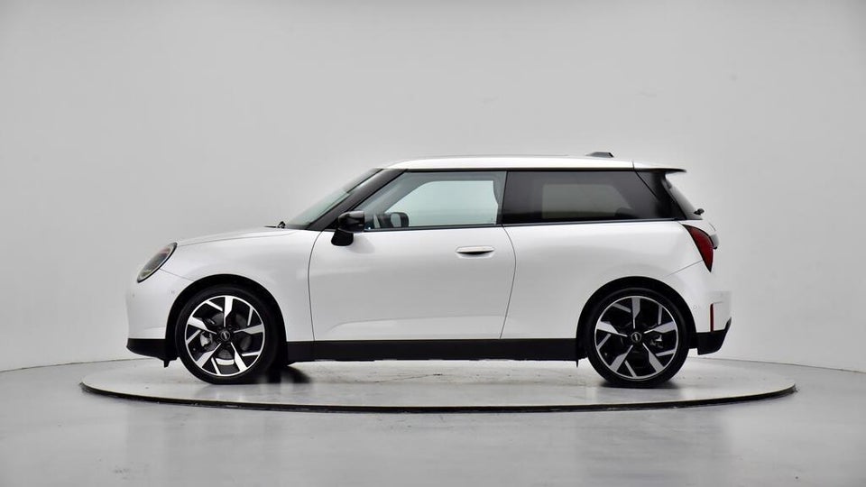 MINI Cooper SE Classic Trim M 3d