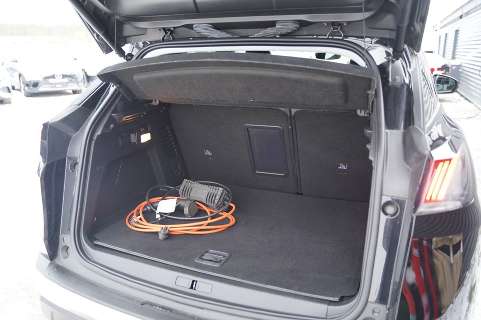 Peugeot 3008 1,6 Hybrid Allure Pack EAT8 5d