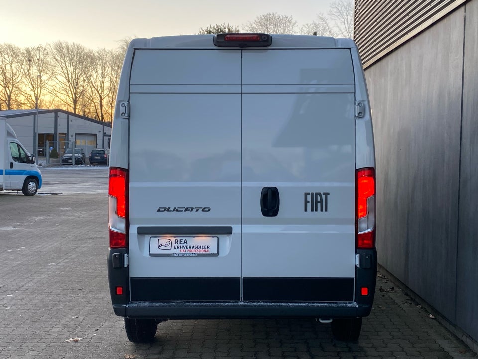 Fiat Ducato 35 Maxi 2,2 MJT 180 Kassevogn L3H2 Pro+ aut.