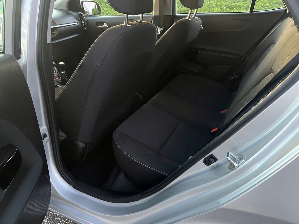Kia Picanto 1,0 MPi Advance 5d