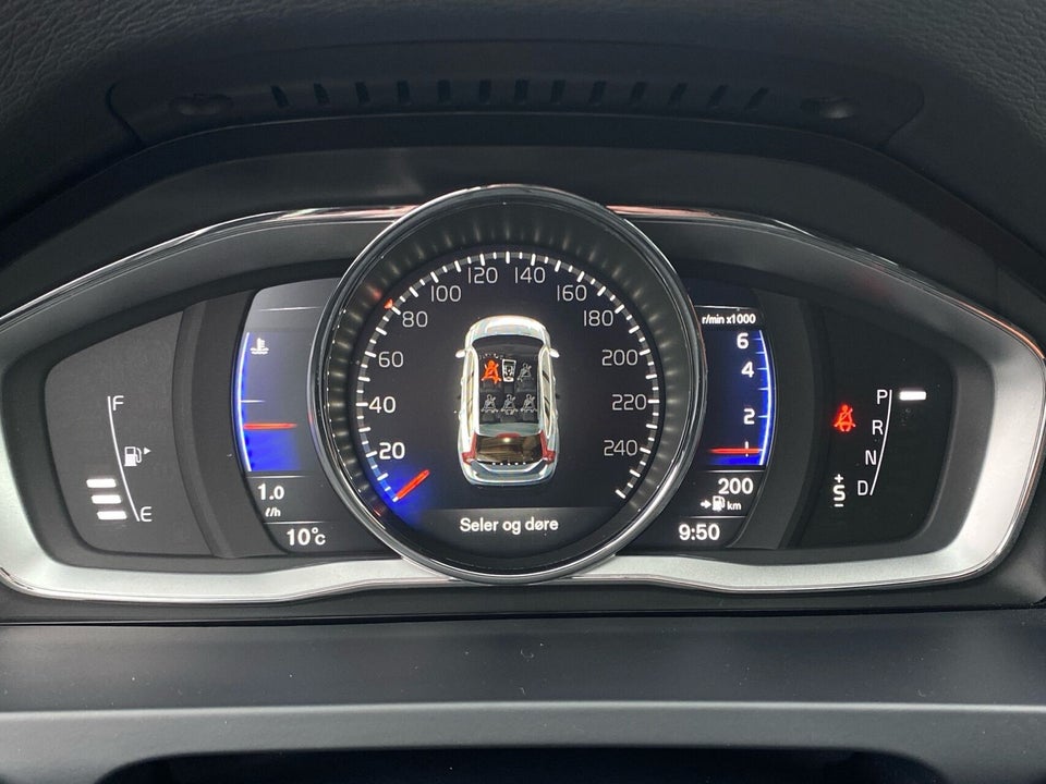 Volvo V60 2,0 T4 190 R-Design aut. 5d