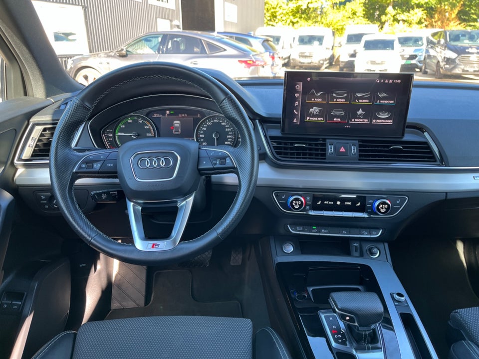 Audi Q5 50 TFSi e S-line quattro S-tr. 5d