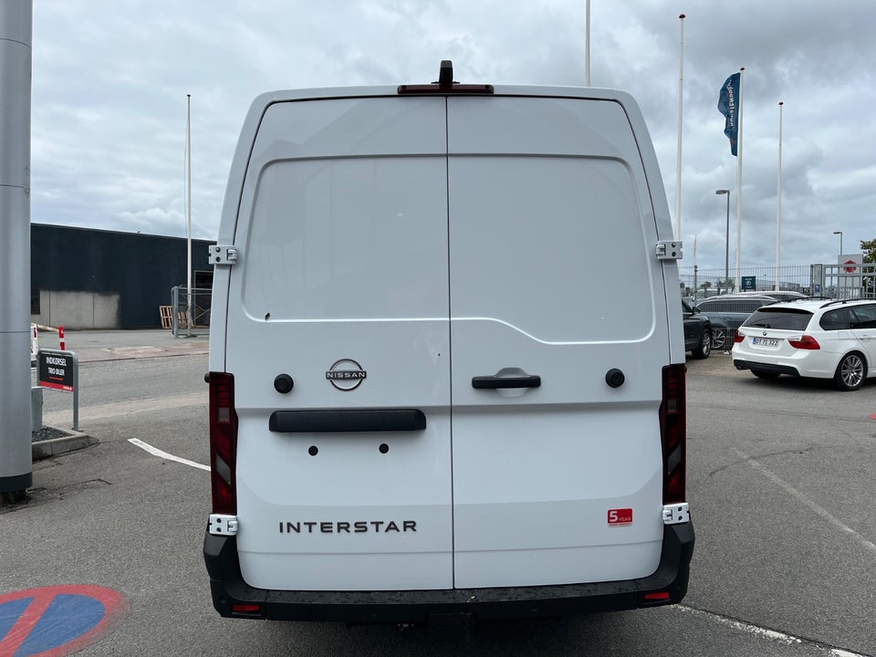Nissan Interstar 2,0 dCi 170 L3H2 Tekna aut. Van