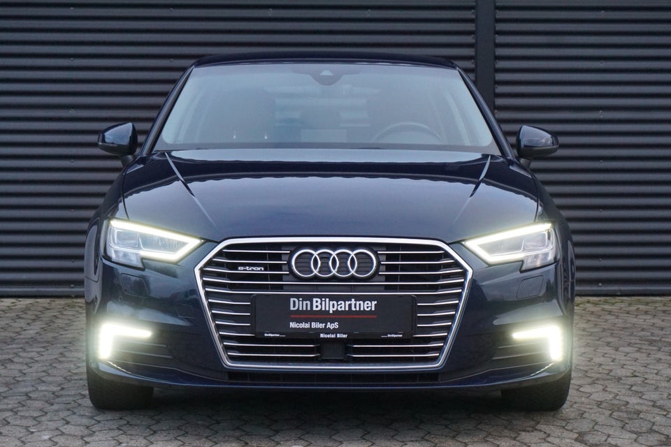 Audi A3 1,4 e-tron Sportback S-tr. 5d