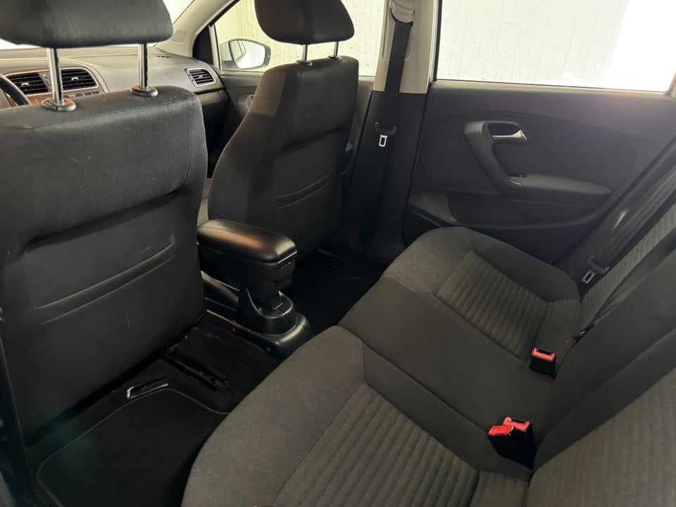 VW Polo 1,6 TDi 90 Comfortline BMT 5d