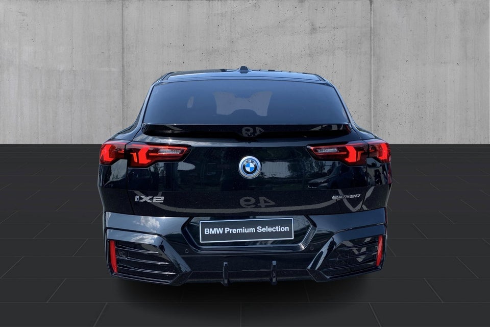 BMW iX2 eDrive20 M-Sport 5d