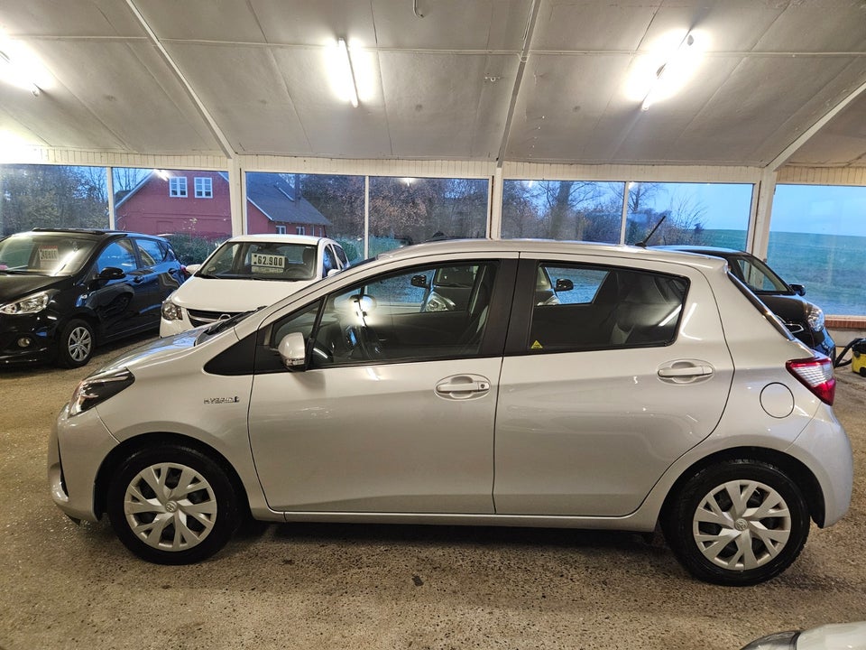 Toyota Yaris 1,5 Hybrid H2 e-CVT 5d