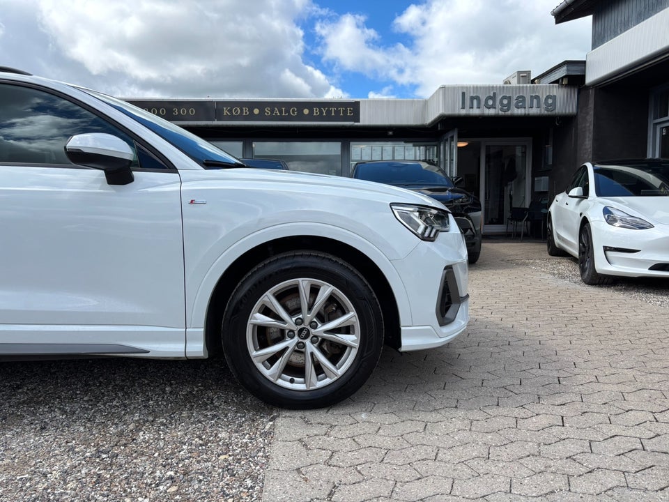 Audi Q3 45 TFSi e S-line plus S-tr. 5d